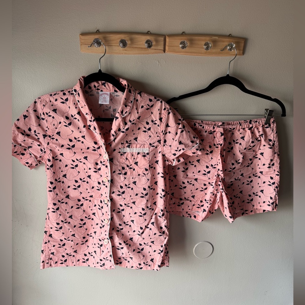Brooks Brothers 346 Pink Floral 100% Cotton Pajama Set - Small